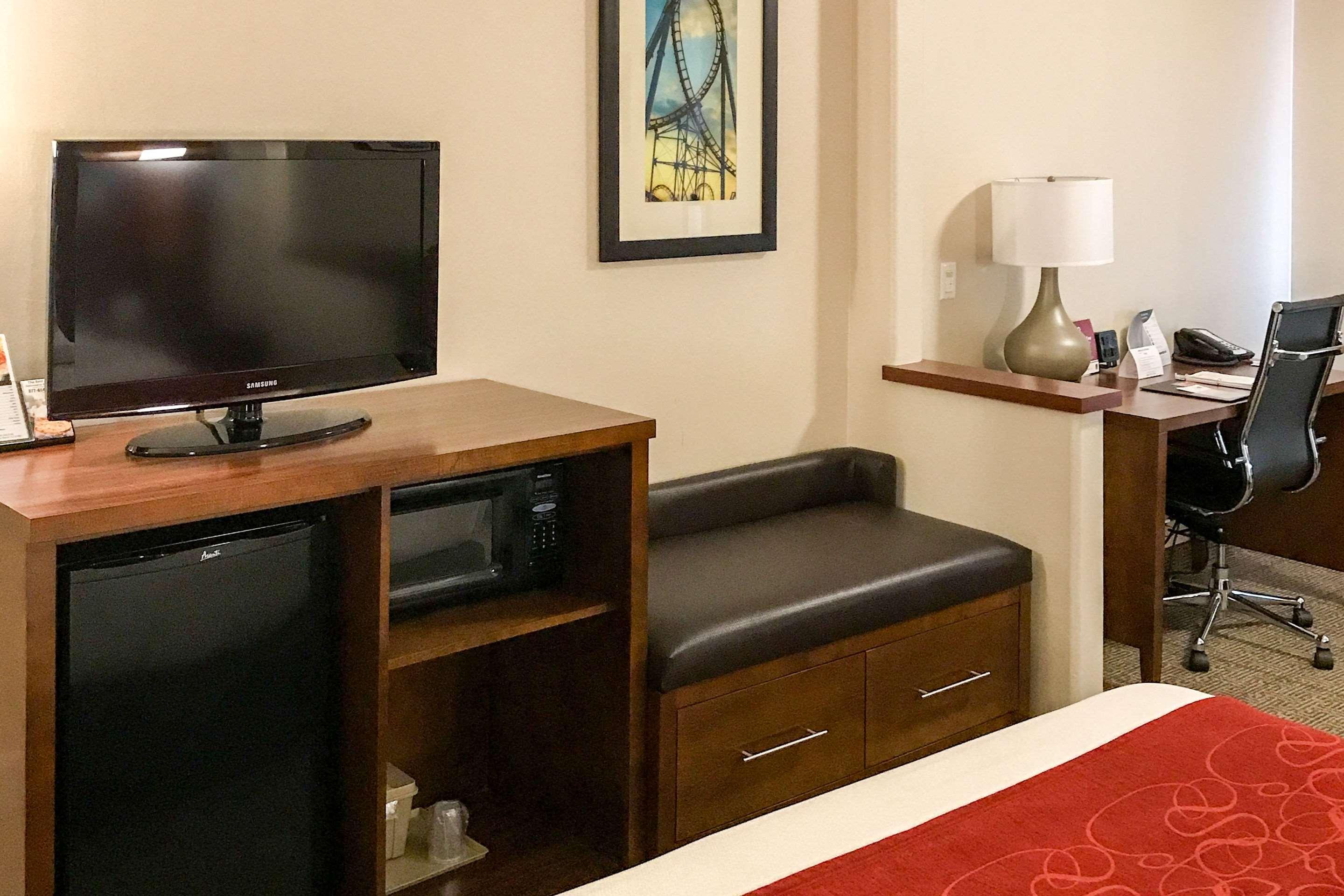 Comfort Suites Near Six Flags Magic Mountain Stevenson Ranch Екстер'єр фото