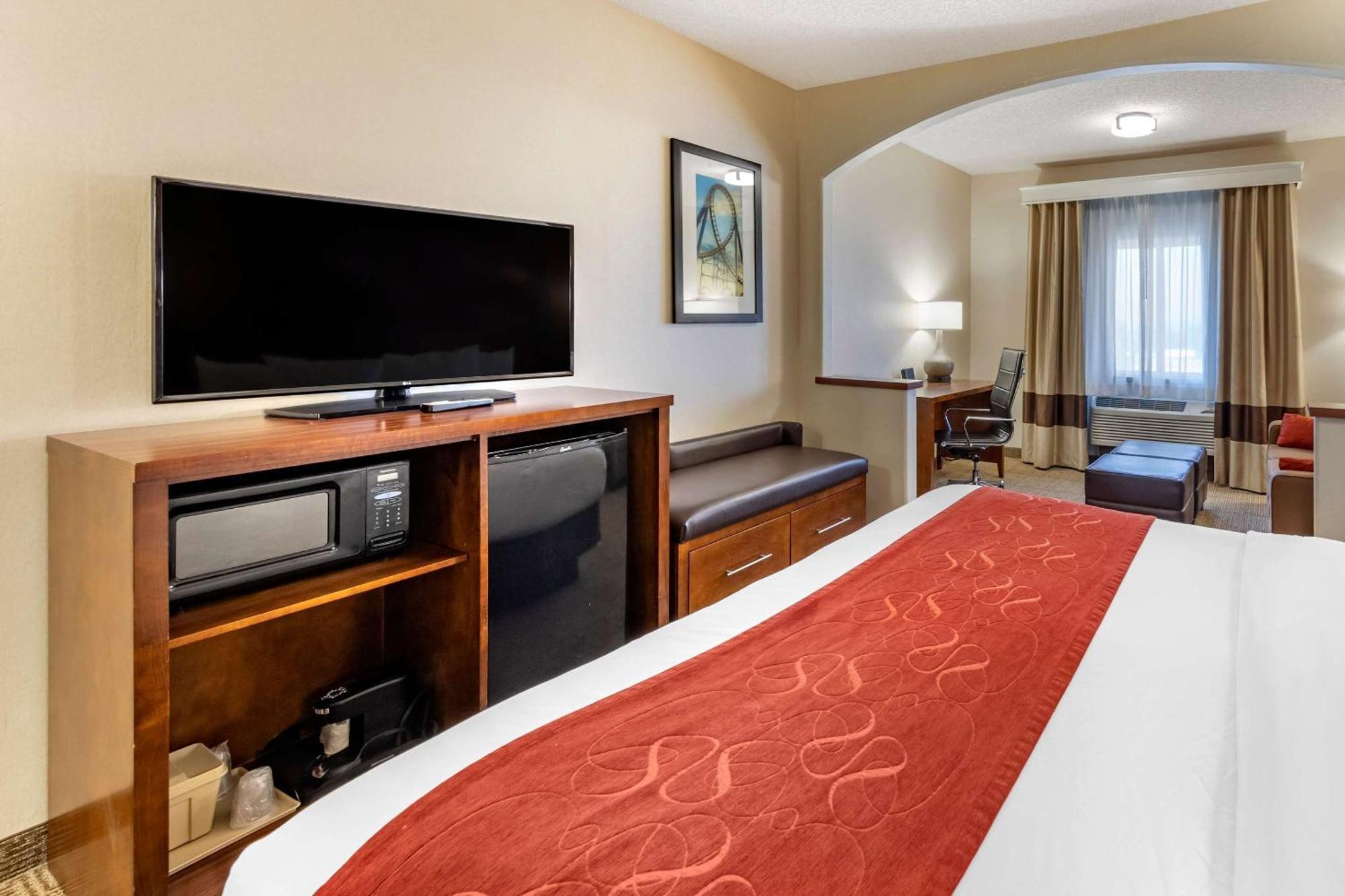 Comfort Suites Near Six Flags Magic Mountain Stevenson Ranch Екстер'єр фото