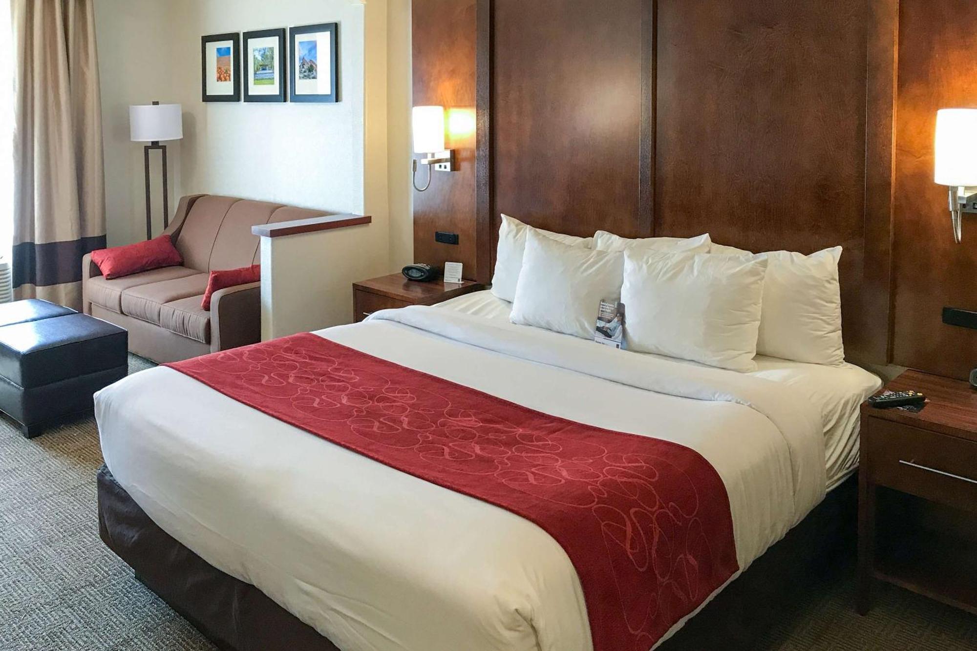 Comfort Suites Near Six Flags Magic Mountain Stevenson Ranch Екстер'єр фото