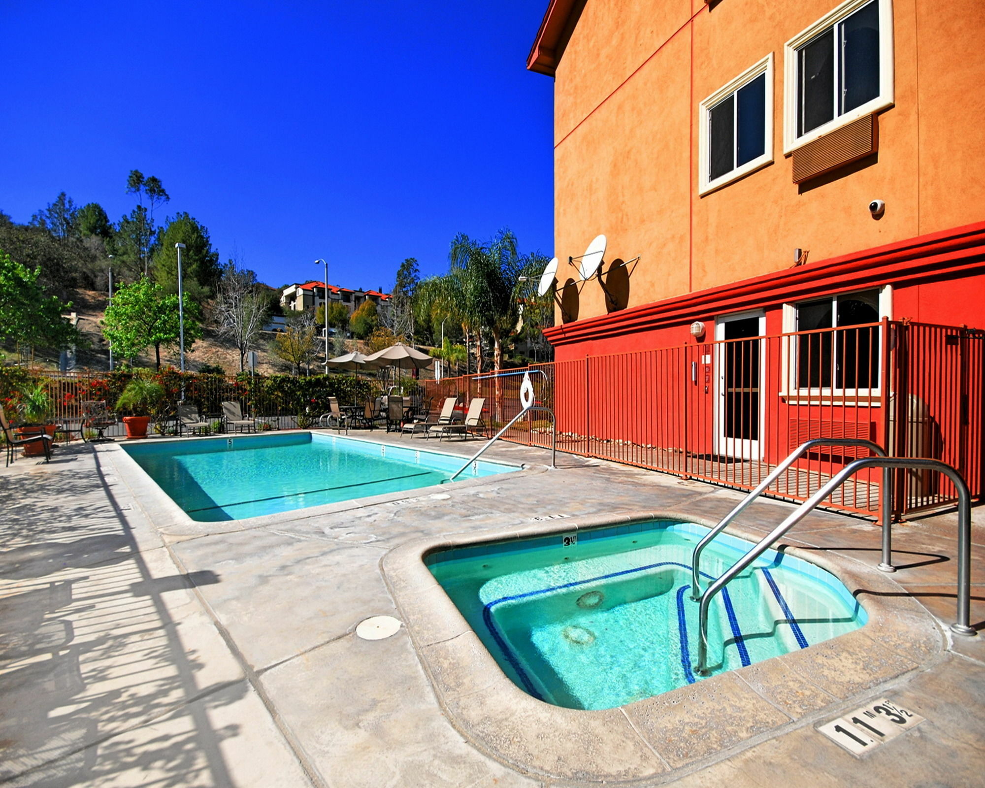 Comfort Suites Near Six Flags Magic Mountain Stevenson Ranch Екстер'єр фото
